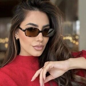 Miu Miu MU 11ZS Brown Tortoiseshell Size 51-16-140. Color Havana Honey.